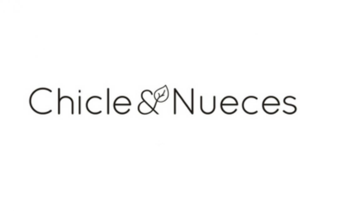 CHICLE CON NUECES
